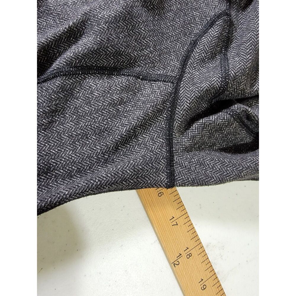 Women's Lululemon Full Zip Sweatshirt- XS - S - Picture 4 of 5